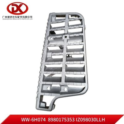 PANNEAU DE MARCHE INFÉRIEUR ; LH 8980175353 8 98017535 3 IZ098030LLH pour pièces de camion ISUZU SÉRIE F 07-ON