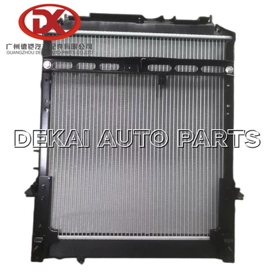 8973710110 radiateur en aluminium en plastique Isuzu Truck 8971771930 8973874661