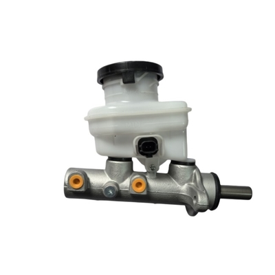 Le moteur de freinage, le cylindre principal, le pick-up Isuzu D-Max