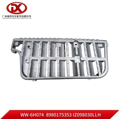 PANNEAU DE MARCHE INFÉRIEUR ; LH 8980175353 8 98017535 3 IZ098030LLH pour pièces de camion ISUZU SÉRIE F 07-ON