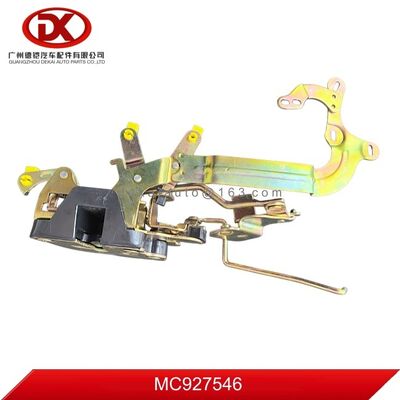 LOQUET DE PORTE DROIT GAUCHE MC927546 MC927548 pour pièces de camion Mitsubishi