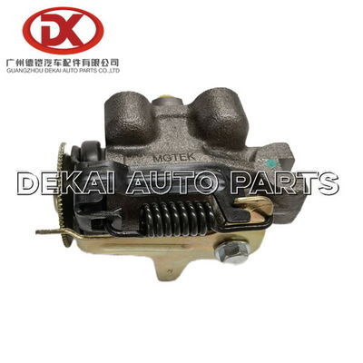 Front Right freinent des pièces de cylindre 8973588750 8980812900 R1 ISUZU Brake Cylinder